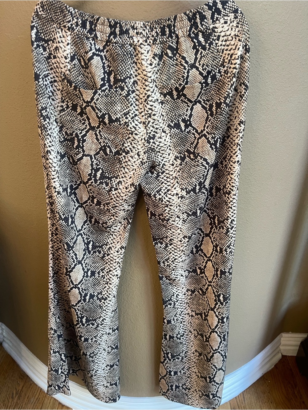 ZARA Snakeskin Print Trousers Flared Wide Leg Pants Size Medium Like New - Picture 5 of 13